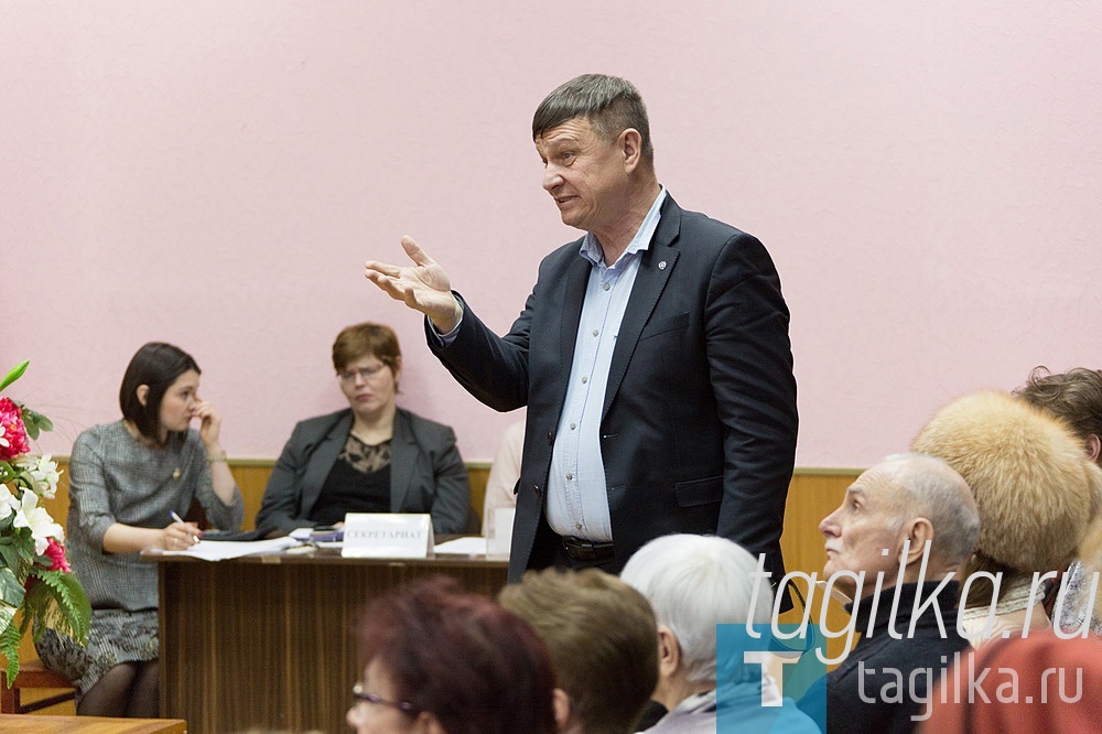 Александр Усольцев сказал, что проект бюджета не отвечает требованиям интересов горожан 