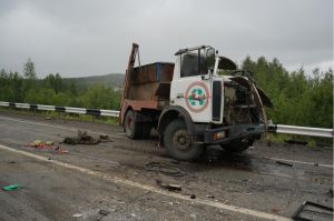 Водителю мусоровоза, который опрокинул автобус на Серовском тракте, грозит два года тюрьмы