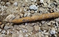 На УВЗ нашли артиллерийский снаряд со взрывателем