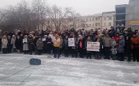 Жители Нижнего Тагила вышли на акцию против QR-кодов (видео)