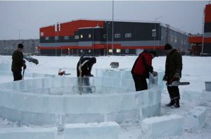 Каток с подсветкой льда, три разных Тагила и салют. К Новому году откроется площадка за «Президентским» ФОКом