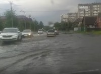 Тагильчане пожаловались на затопленные после дождя дороги (видео)