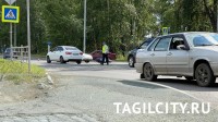 В Нижнем Тагиле автоледи столкнулась с байкером