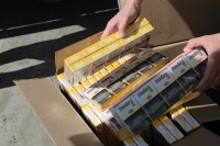 Братья десятками тысяч покупали в Екатеринбурге контрафактные сигареты и продавали их в Нижнем Тагиле