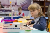 В Свердловской области ввели обязательные сертификаты на кружки и секции для детей. Что они дадут кроме заморочек для родителей