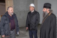 Пинаев отчитал подрядчика «МС-ГРУП» за срыв стройки спортзала для православной гимназии и похвалил «Стройкомплекс»