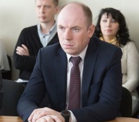 Владислав Пинаев упразднил должность руководителя аппарата администрации. Вместо него появится «управляющий делами администрации города»