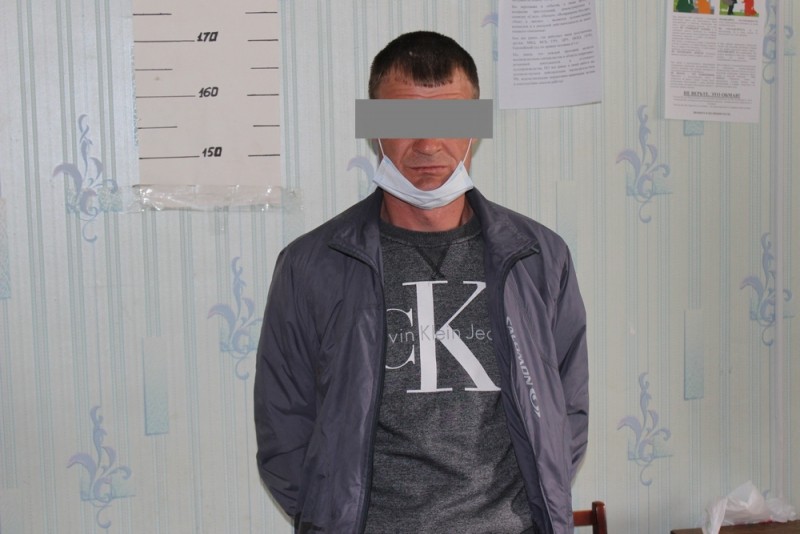 37-летний тагильчанин украл из кассы продуктового магазина в центре города 3 тыс руб и потратил их на продукты, сигареты и алкоголь
