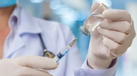 Свердловские власти рассказали о санкциях для отказавшихся от обязательной прививки
