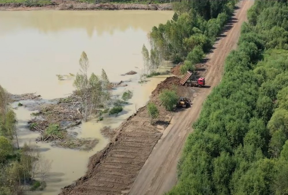 В зоне санитарной охраны питьевого Черноисточинского пруда хотят добывать драгметаллы. Прокуратура проверила опасения экологов