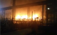 Пламя до небес: на Коксохимическом производстве ЕВРАЗа в Нижнем Тагиле произошла авария (видео)