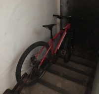 У тагильчанина украли велосипед, оставленный около магазина