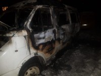 На Вагонке сожгли пассажирскую ГАЗель (фото)