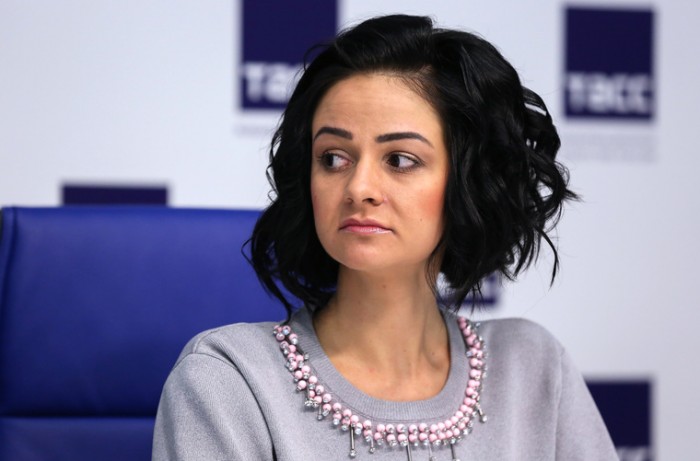 Скандальная Ольга Глацких отказалась уходить в отставку: «мне совесть не позволяет бросить 400 тыс. ребят» (видео)