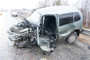 "Машина сгорела вместе с водителем": страшная авария под Нижним Тагилом (фото, видео)