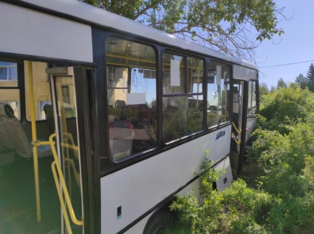 Автобус с неисправными тормозами погубил 8 человек. Виновные избежали колонии