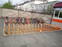 Выяснилось, что многие сотрудники приезжают на работу на велосипедах: до конца лета у каждой проходной ЕВРАЗ НТМК появится велопарковка