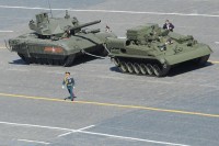 Минобороны ищет замену «Армате»: это будет двухзвенный танк на сцепке