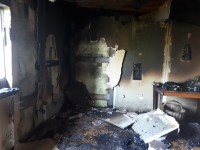В селе под Нижним Тагилом в пожаре сгорел 53-летний владелец дома (фото)