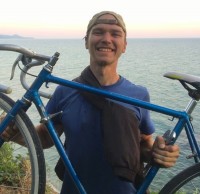 21-летний тагильчанин, преодолев на советском велосипеде 3 тыс км, доехал до Сочи