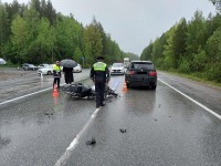 На Серовском тракте байкер влетел в BMW. Он погиб на месте (фото)
