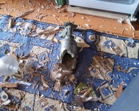 Танковый снаряд с полигона УВЗ попал в частный дом (фото)