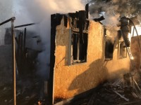 В пожаре из-за замыкания проводки погиб тагильчанин (фото)