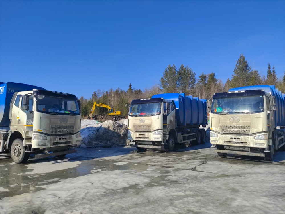 В Свердловской области переходят на китайские мусоровозы