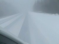 На Свердловскую область обрушился снегопад. На трассах аварии, впереди — мороз (фото)