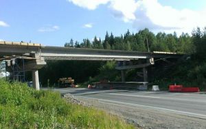 На Серовской трассе в ближайшие дни снова возможны пробки из-за ремонта моста