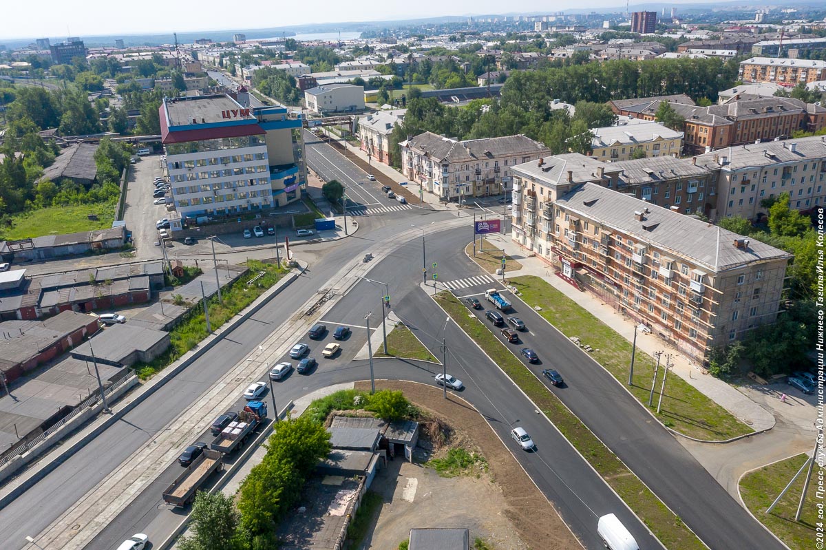 Ход работ на Октябрьской Революции показали с воздуха