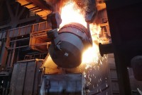 Металлурги дали мрачный прогноз на 2026 год, но зарплату рабочим подняли