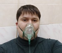 «Постоянная одышка, слабость, ломило все тело»: тагильский активист заразился COVID-19 и рассказал как его лечат в больницах