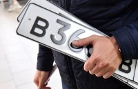 В Свердловской области начинают выдачу номеров с новой серией