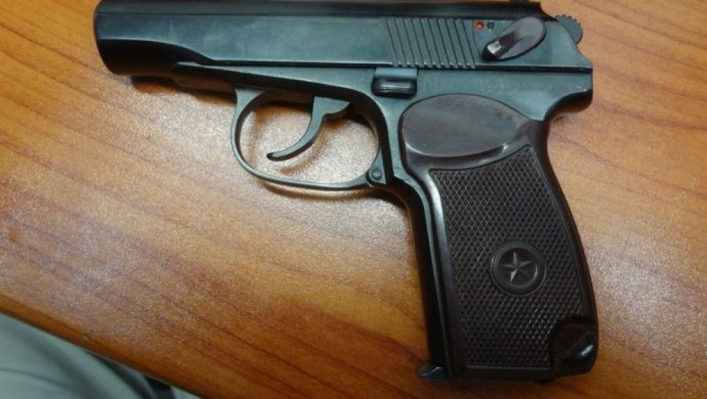 Зашла в туалет и сняла кобуру: новая версия потери пистолета полицейским в Нижнем Тагиле
