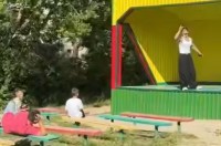 Niletto после Дня металлурга в Нижнем Тагиле не смог улететь в Москву и устроил необычное выступление