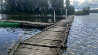 Общественник показал состояние лодочной станции на базе под Тагилом и призвал её восстановить