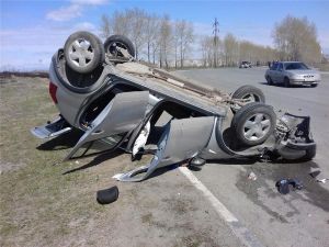 Два человека пострадали в страшной аварии в Нижнем Тагиле (фото)