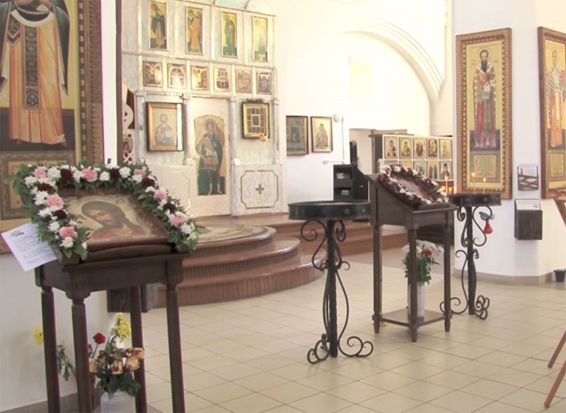 «Церковь не является источником антисанитарии»: РПЦ отказалась закрывать храмы из-за коронавируса