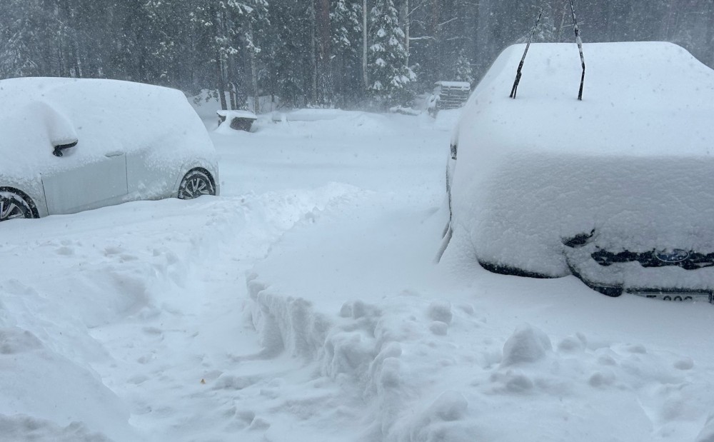 В Свердловской области объявили предупреждение о снегопадах: где их ждать (карта)