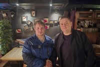 «Низвели до рабов»: дело учителя, заломившего руку подростку, вышло на новый уровень