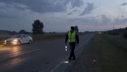 Подросток на квадроцикле попал в аварию на трассе под Тагилом