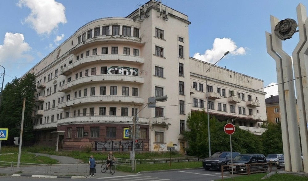 Здание заброшенной больницы в Нижнем Тагиле частично восстановят для продажи