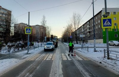 С тагильского пенсионера, который довёз до дома сбитую им девочку, взыскали сотни тысяч