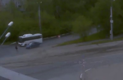 Появилось видео наезда на женщину у бывшего Горсовета в Нижнем Тагиле