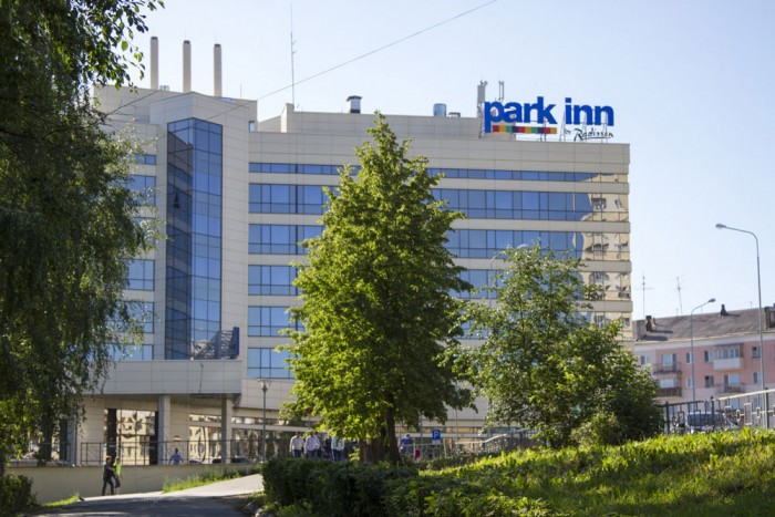 Удар по имиджу города: отель Park Inn ушел из Нижнего Тагила из-за санкций. Этому поспособствовал «Уралвагонзавод»