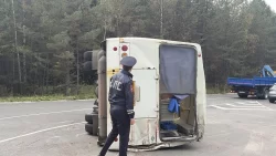 Грузовик опрокинул автобус под Тагилом: в ГАИ раскрыли шокирующие детали ДТП