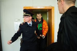 Фотограф Дмитрий Лошагин, обвиняемый в убийстве жены-модели, отказался от дачи показаний на детекторе лжи