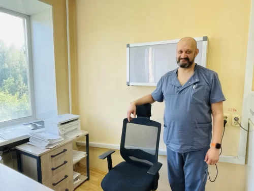 &laquo;Удалось вызвонить хирурга из дома&raquo;: руководитель нового травмцентра рассказал о плюсах объединения тагильских больниц