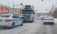 80-летний водитель, проехав на «красный», спровоцировал аварию в Нижнем Тагиле